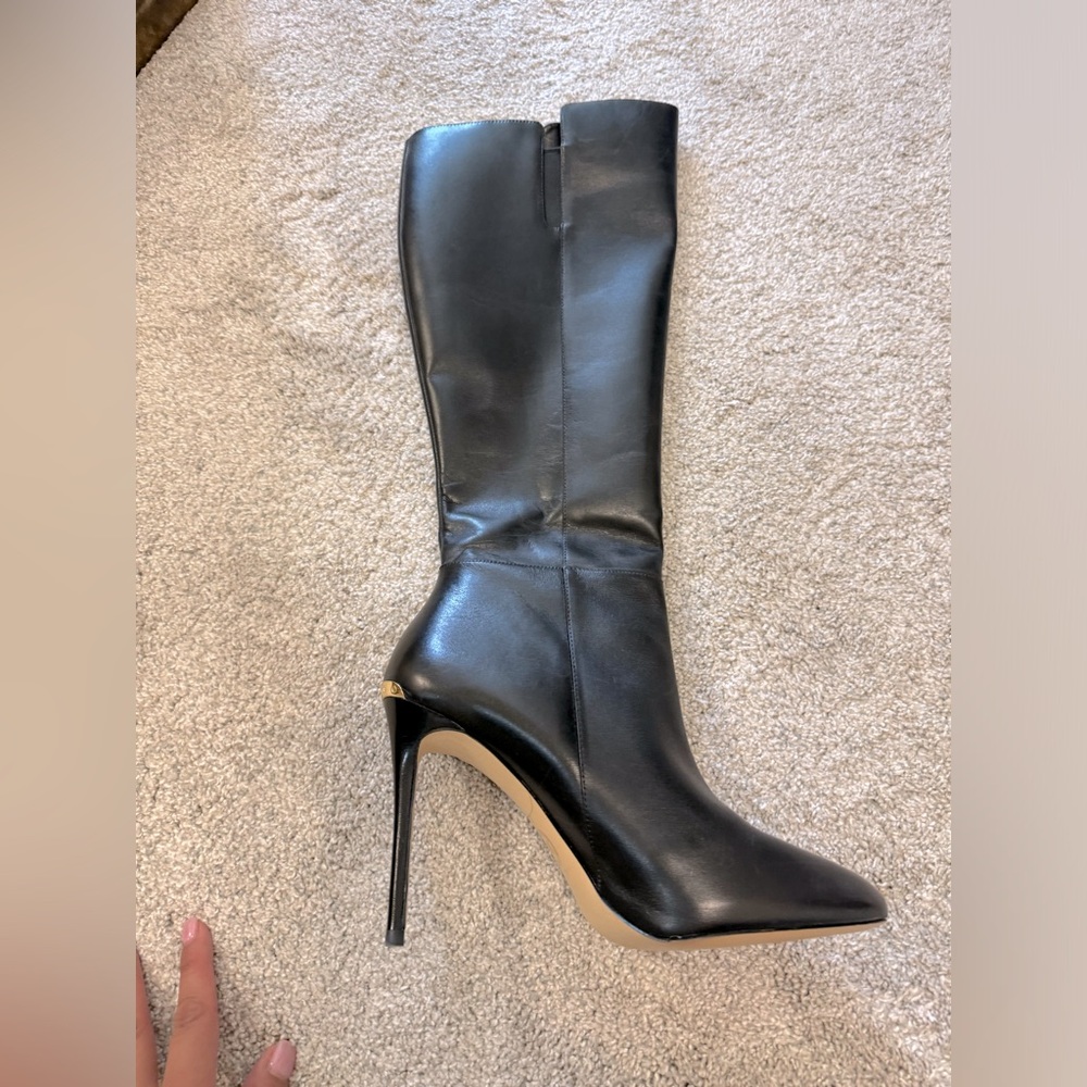 Michael Kors Leather Clara Knee High stiletto Boot Size 9 - Picture 8 of 9
